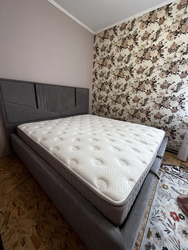 Продам хороший дом. Подгородное