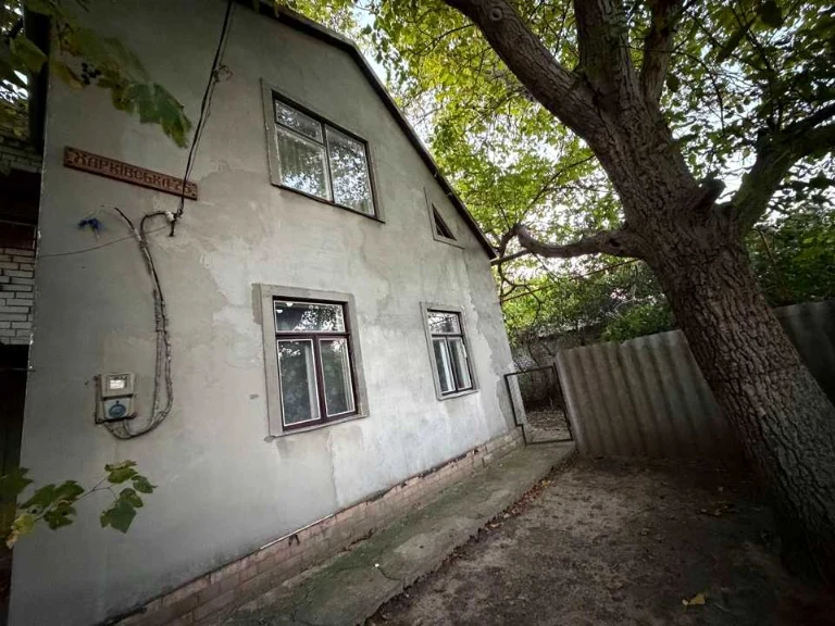 Будинок. Підгородне, Харківська