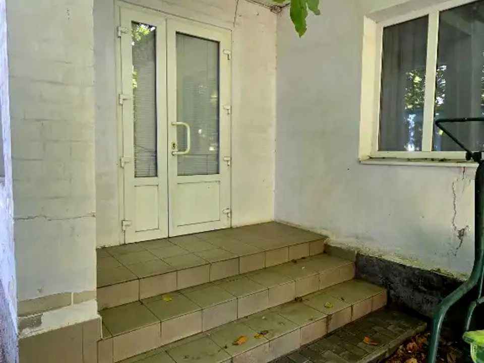 Будинок. Підгородне, Залізнична вул.