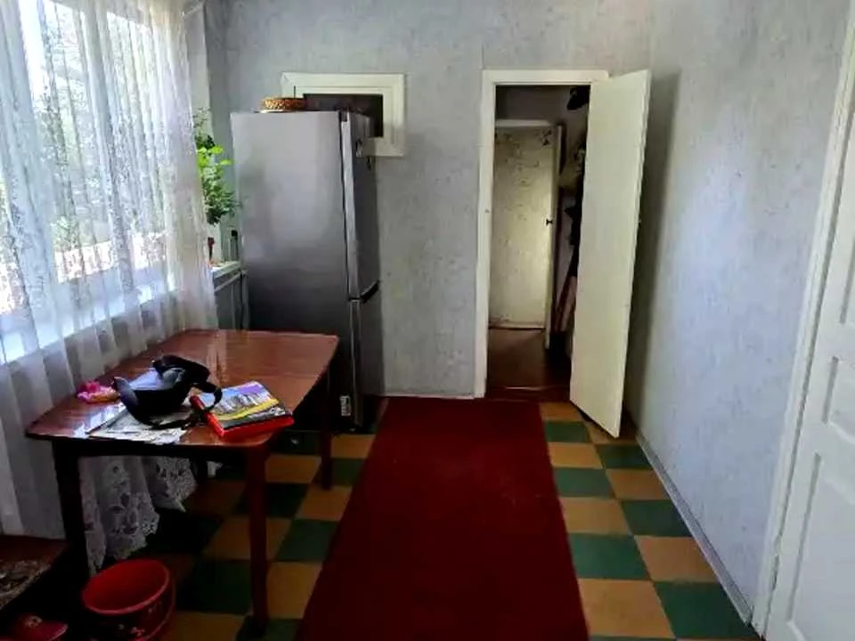 Будинок. Підгородне, Залізнична вул.