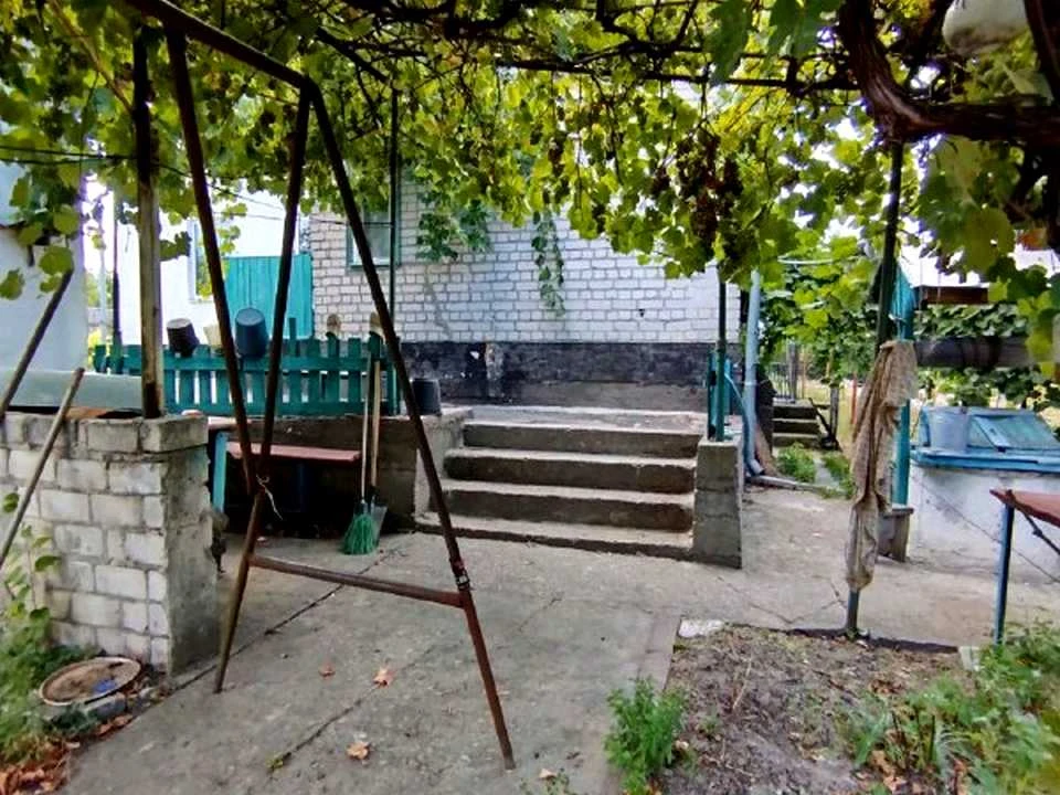 Будинок. Підгородне, Широка