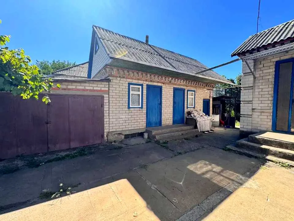 Будинок. Підгородне, Каштанова вул.
