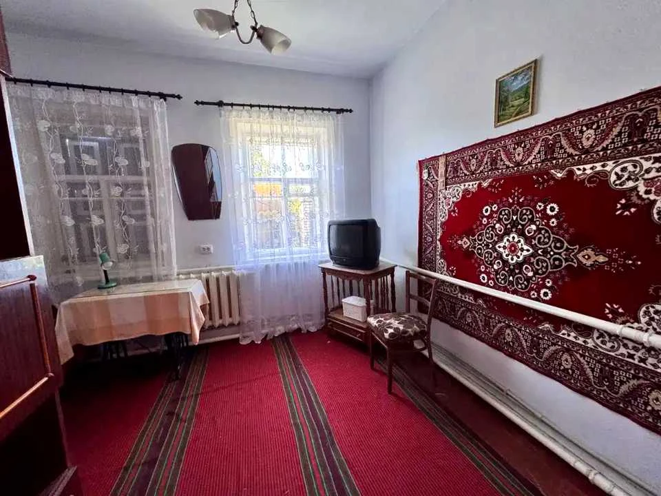 Будинок. Підгородне, Каштанова вул.