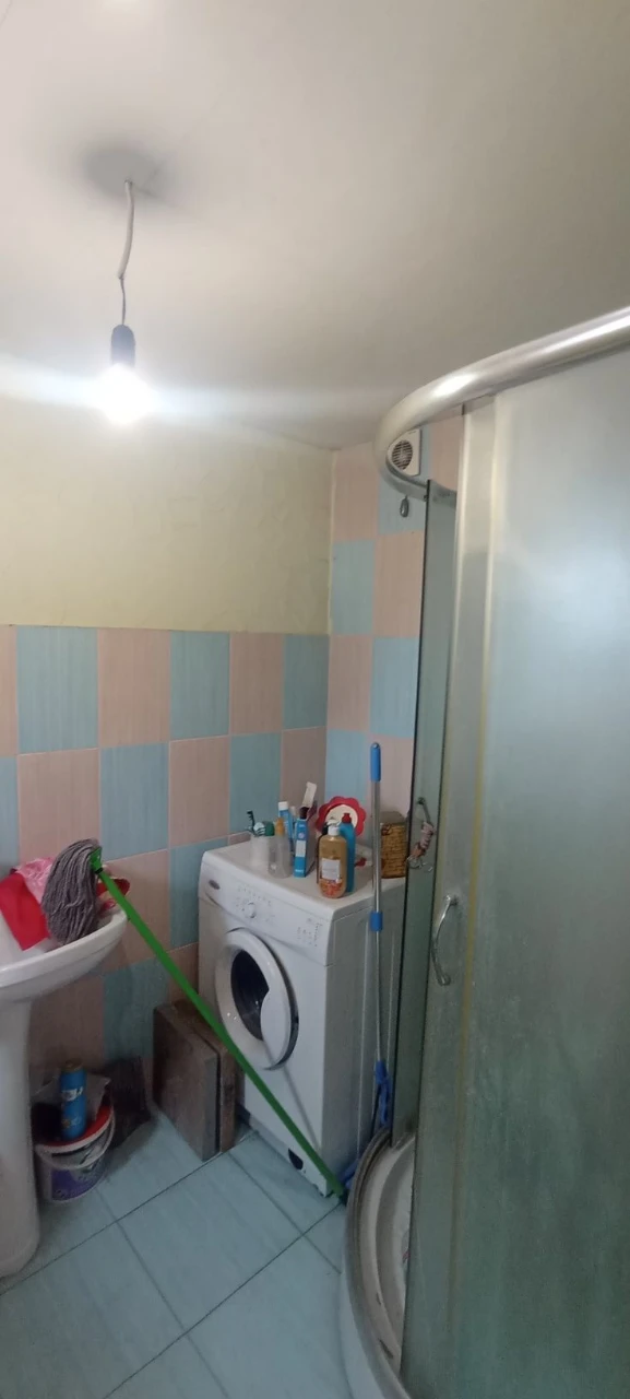 Продам дом дачу в Подгородном, свет ,газ вода ,рядом река
