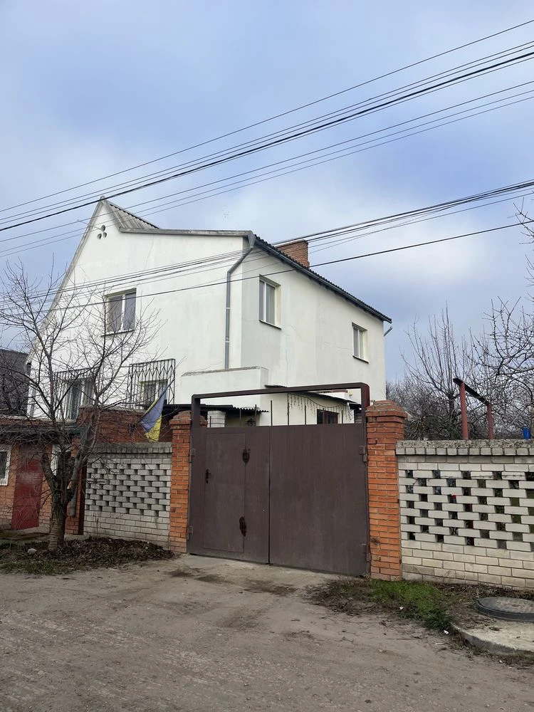 Продам будинок, 200 кв