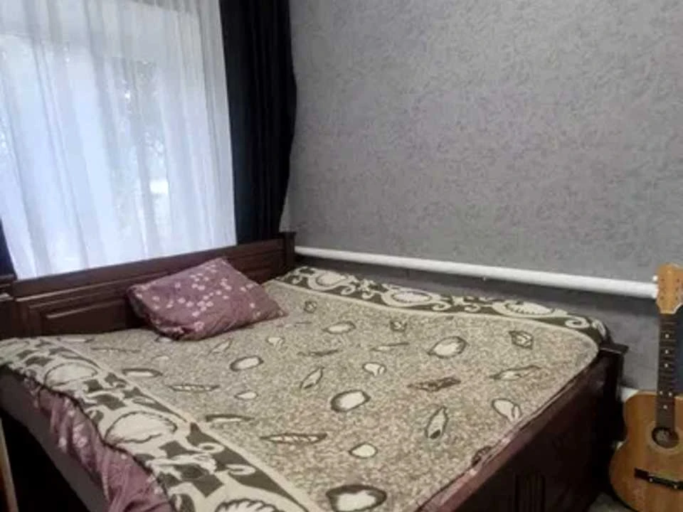 Будинок. Підгородне, Підгородне