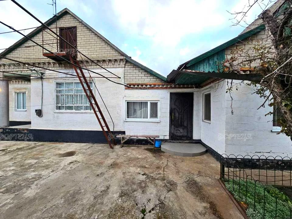 Будинок. Підгородне, Сагайдачного