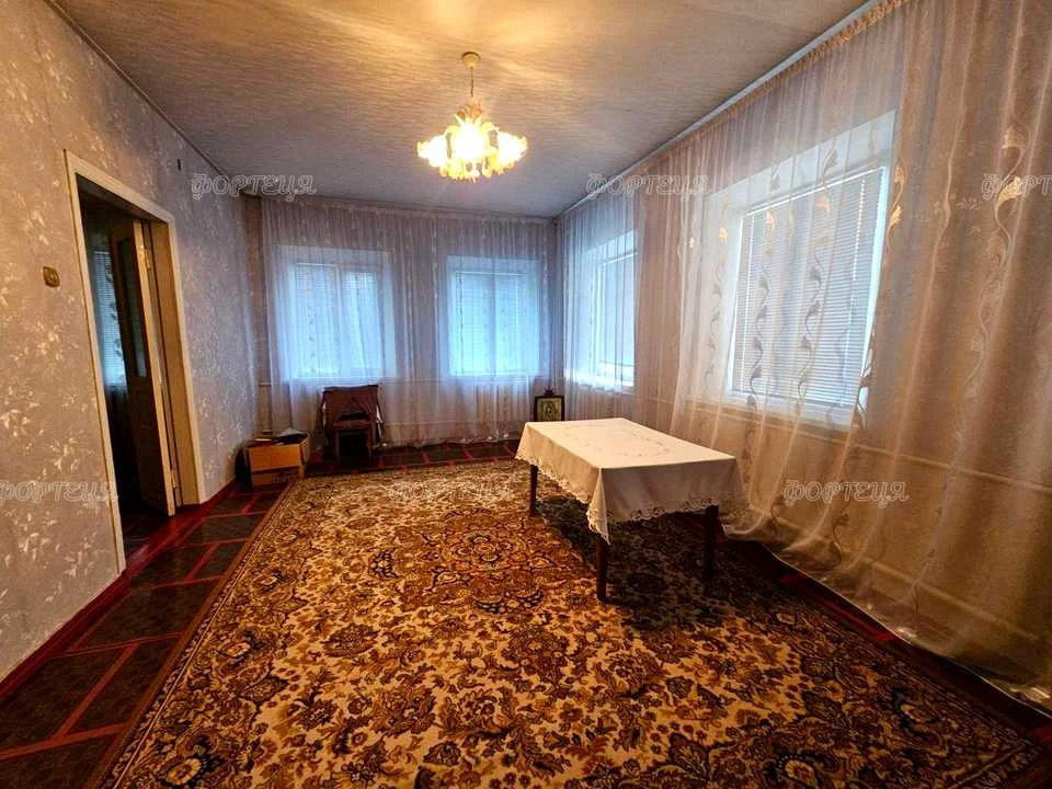 Будинок. Підгородне, Сагайдачного