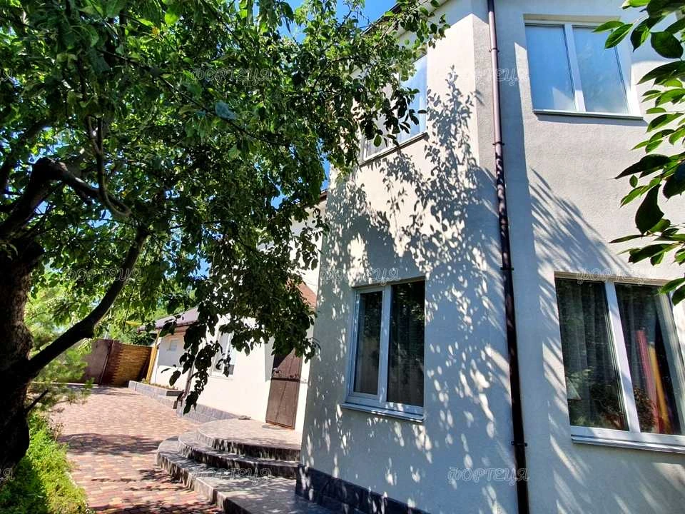 Будинок. Підгородне, Київська
