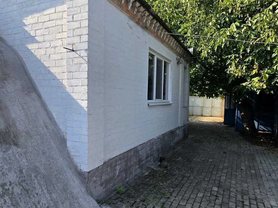 Будинок. Підгородне, Залізнична вул.