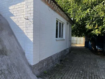 Будинок. Підгородне, Залізнична вул.