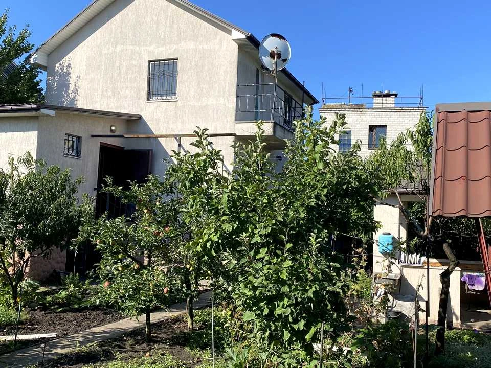 Будинок. Підгородне, Залізнична вул.