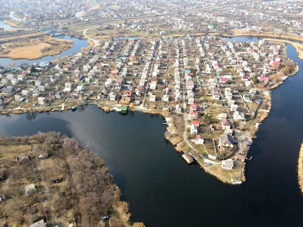 Продам дачу у  реки  в Подгородном СТ Экспресс !!