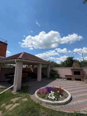 ПРОДАЮ шикарний 5к БУДИНОК з басейном та гаражем Підгородне