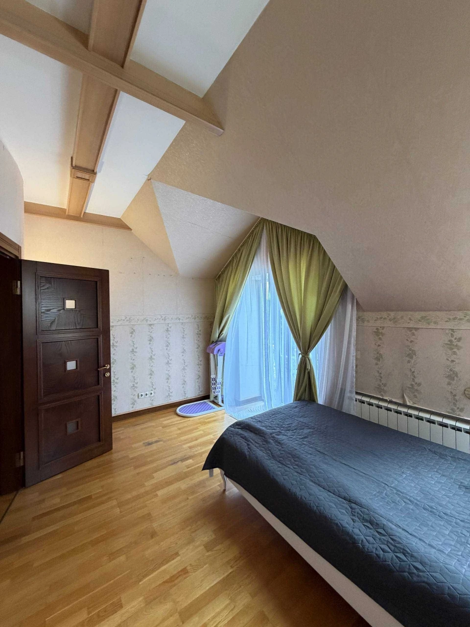 ПРОДАЮ шикарний 5к БУДИНОК з басейном та гаражем Підгородне