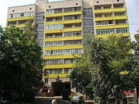 1-room apartment for sale 52 m², Lva Tolstoho St., 33