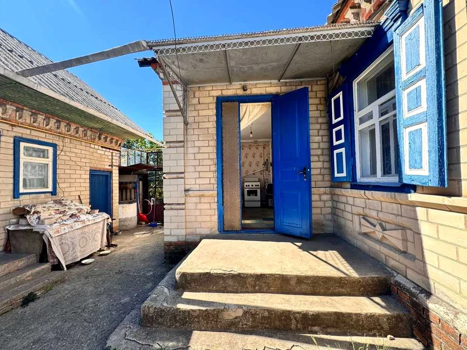 Будинок. Підгородне, Каштанова вул. (Ленінградська)