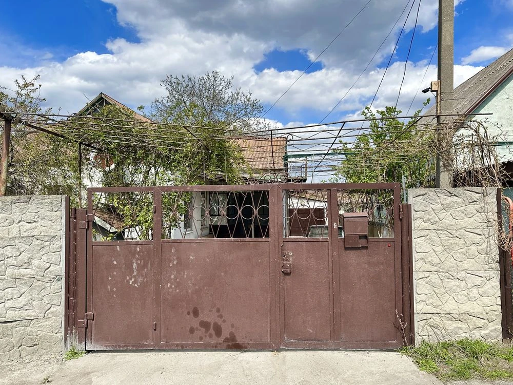 Продам будинок 126 м2 з гаражем 27 м2 у Підгородньому вул.Яв