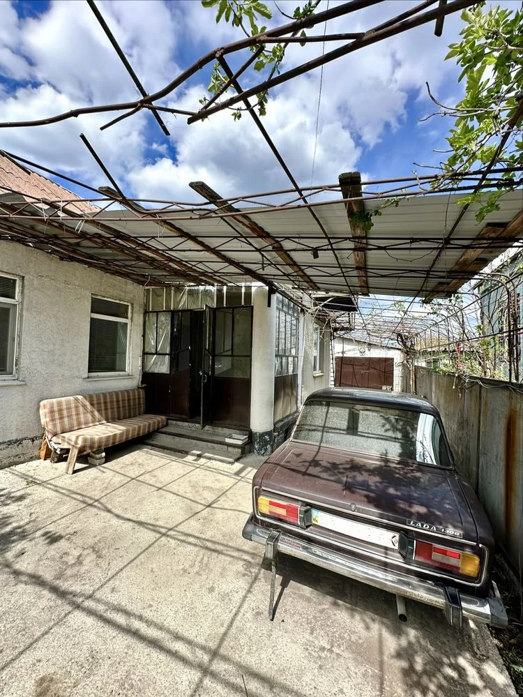 Продам будинок 126 м2 з гаражем 27 м2 у Підгородньому вул.Яв