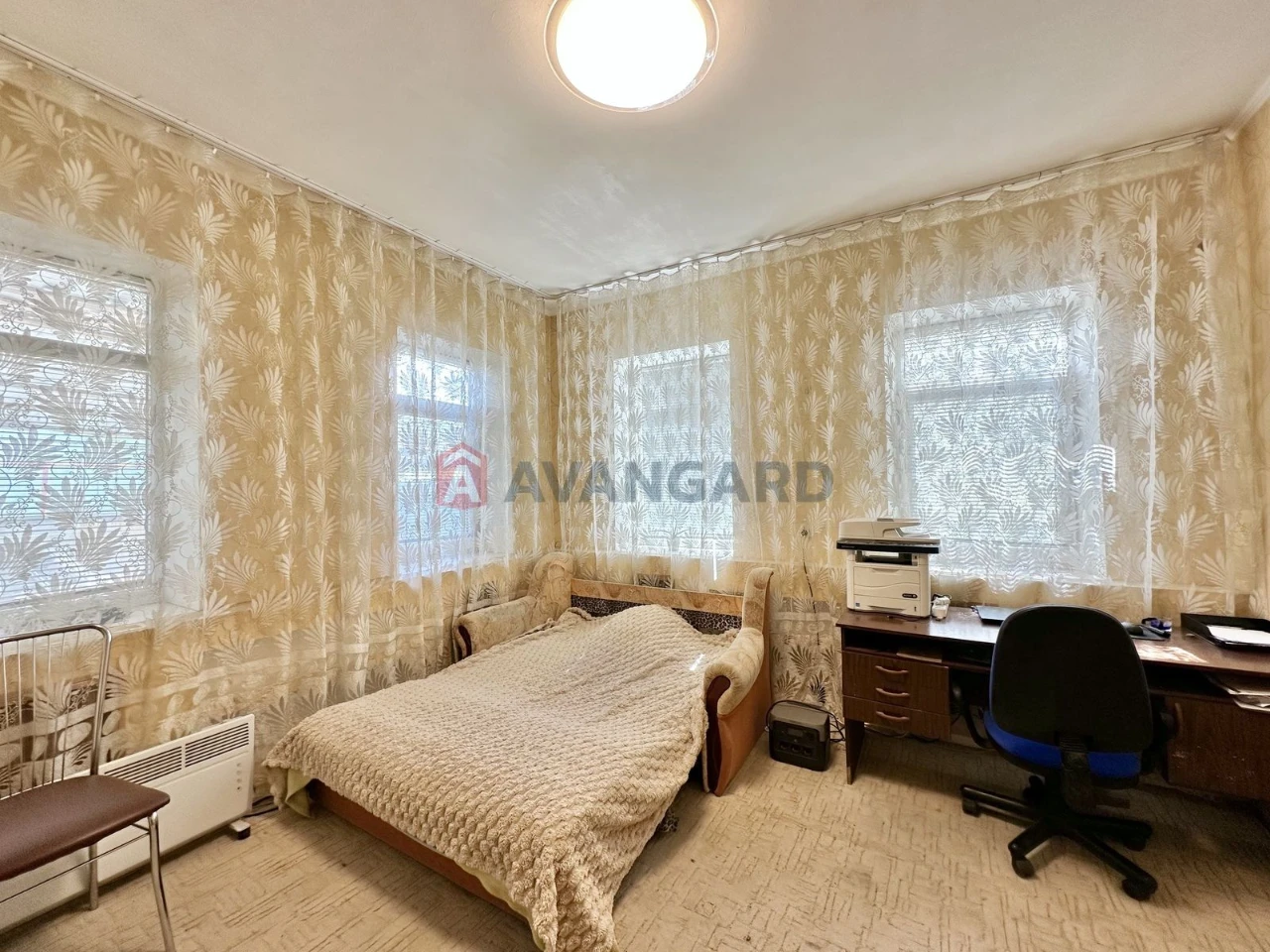 Продам будинок 126 м2 з гаражем 27 м2 у Підгородньому вул.Яв