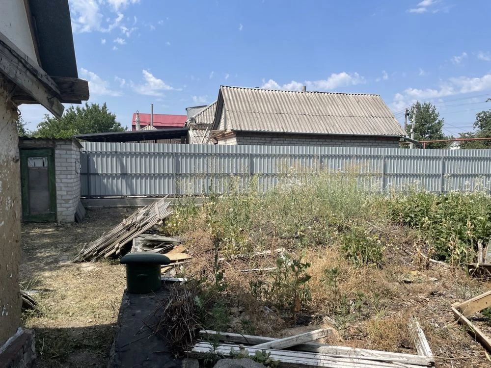 Ділянка 23  сотки з фундаментом 100м2  по вул. Залізнична