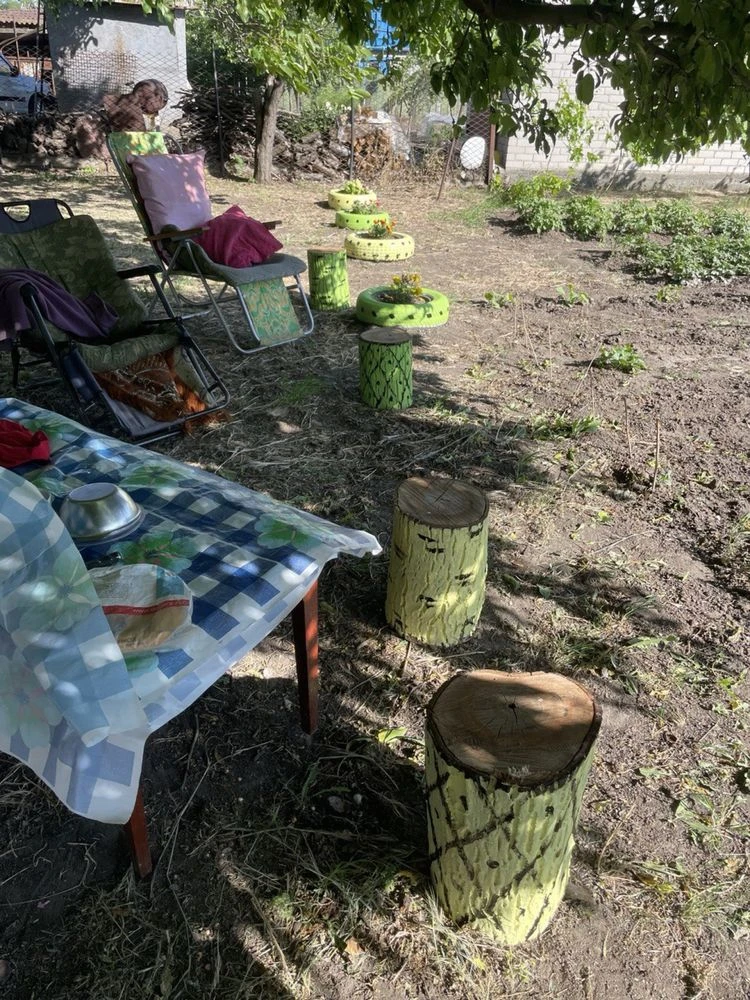 Ділянка 23  сотки з фундаментом 100м2  по вул. Залізнична