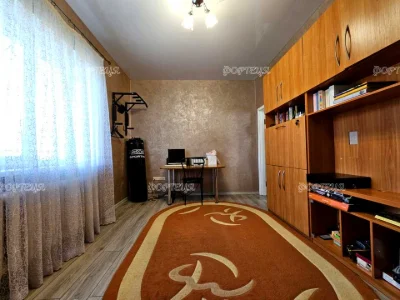 Будинок. Підгородне, Литвишко