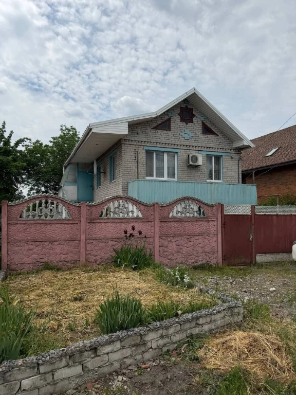 Продаж будинку Підгородне