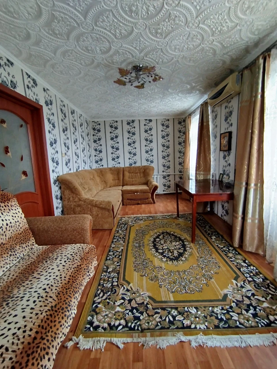 Продаж будинку Підгородне