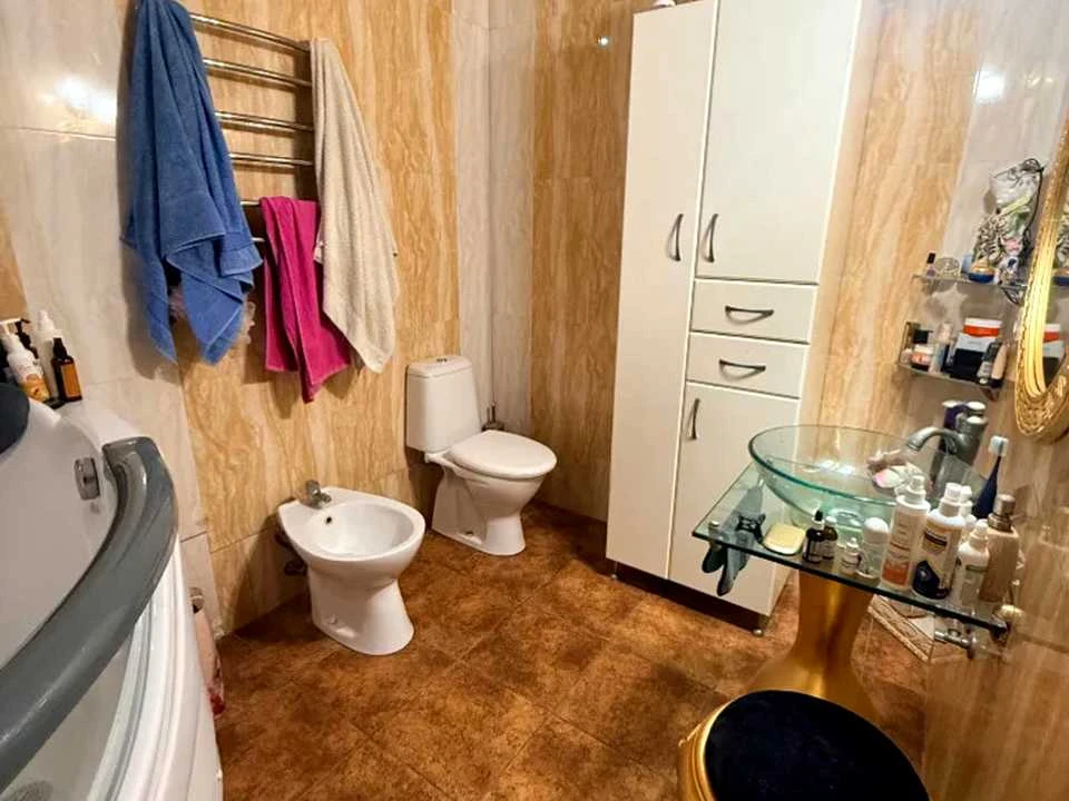 Будинок. Підгородне, 50 років Перемоги вул.