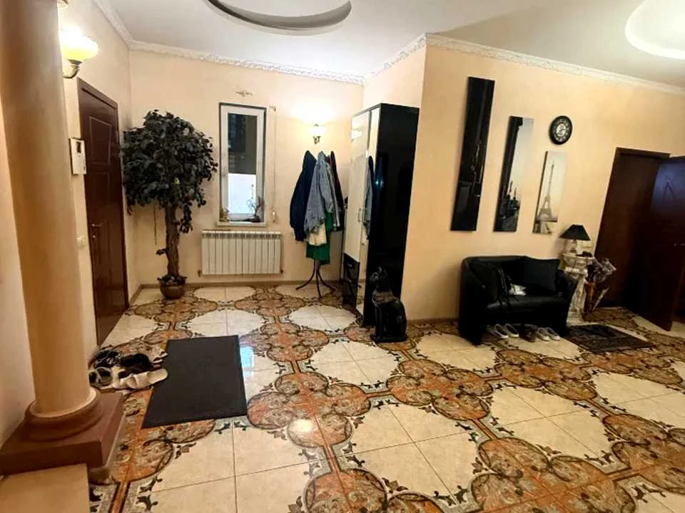 Будинок. Підгородне, 50 років Перемоги вул.