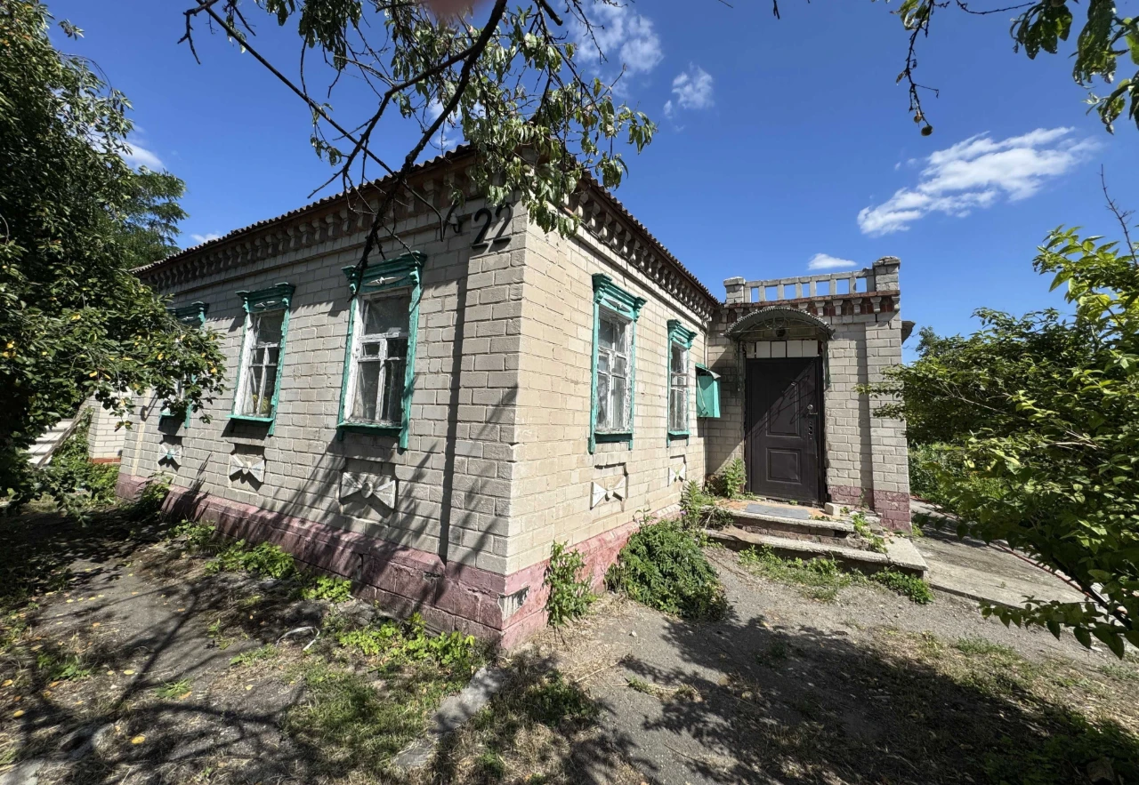 Подгородное. Дом + летняя кухня. Участок - 16 соток. Недалек