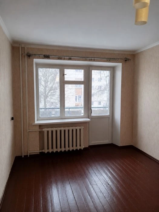 Продам 3х квартиру в цегляному будинку в центрі міста