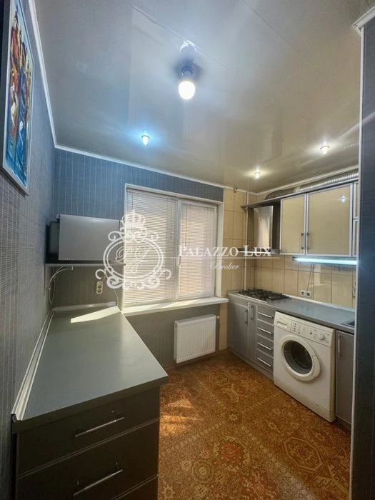 Selling a 2-room apartment (2 separate rooms) in Levada, Gagarin, Tavria