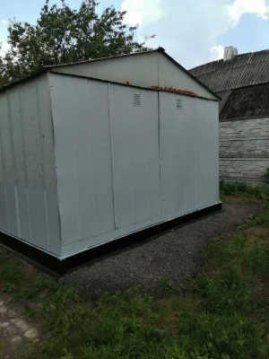 Продам ділянку з будинком під знесення