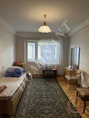 Продаж 2-х кім квартири Заводський район