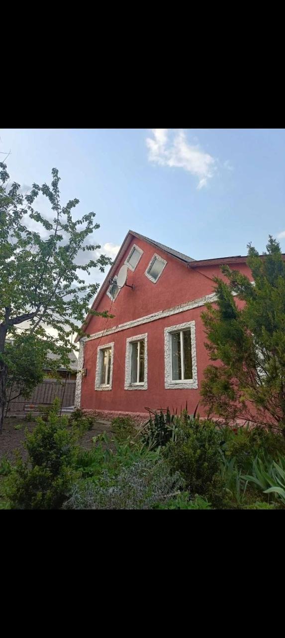 Продам будинок 80 м², 15 соток городу, Перещепино — $35000