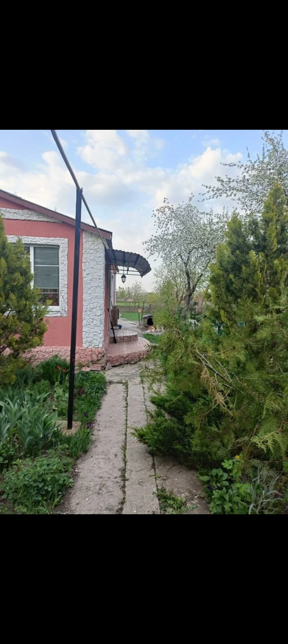 Продам будинок 80 м², 15 соток городу, Перещепино — $35000