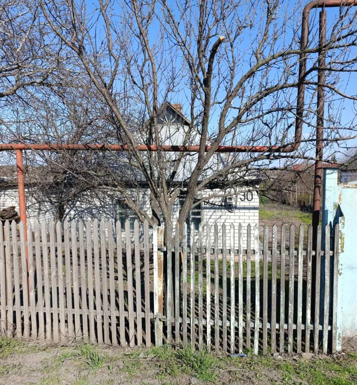 Продам 18 соток+ домик  Подгородное, Центральная улица