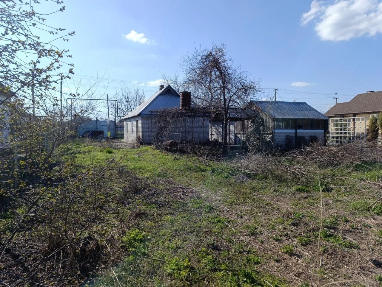 Продам 18 соток+ домик  Подгородное, Центральная улица