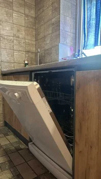 продам дом/дачу в Новосёловке с шикарным участком