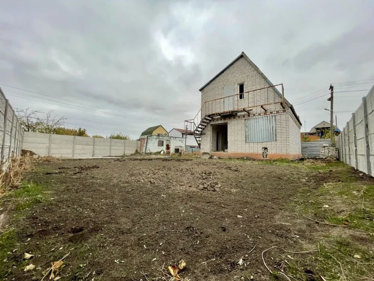 Продам садовий будинок