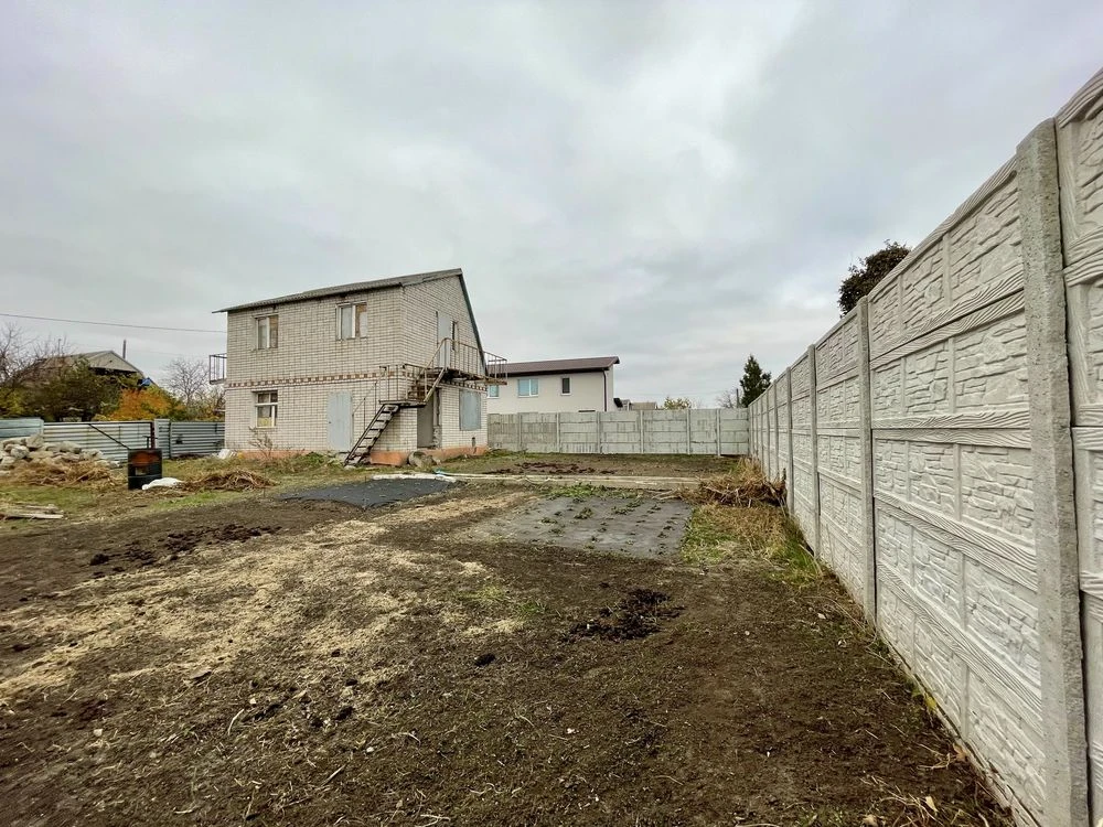 Продам садовий будинок