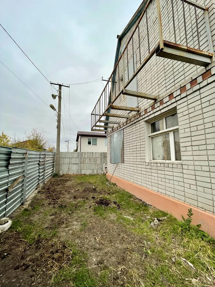 Продам садовий будинок