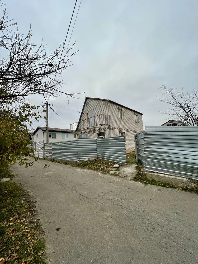 Продам садовий будинок