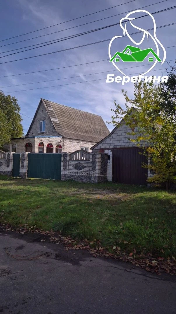 Двоповерховий будинок м. Узин Білоцерківський район Київська
