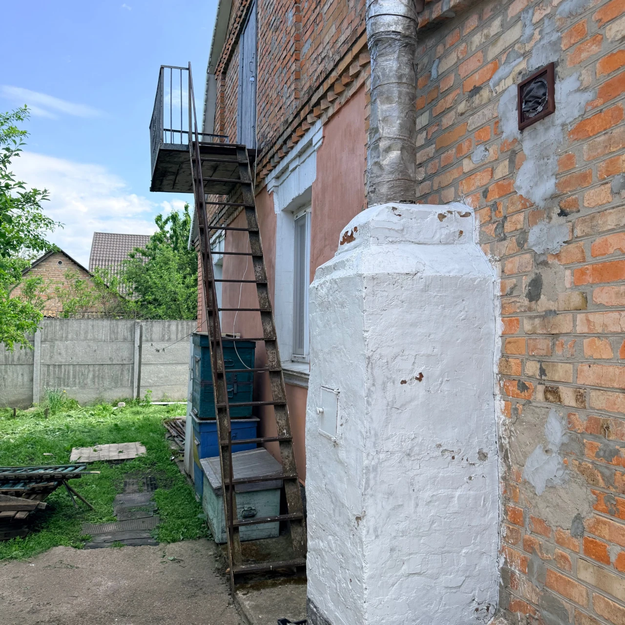 Терміново продам житловий будинок