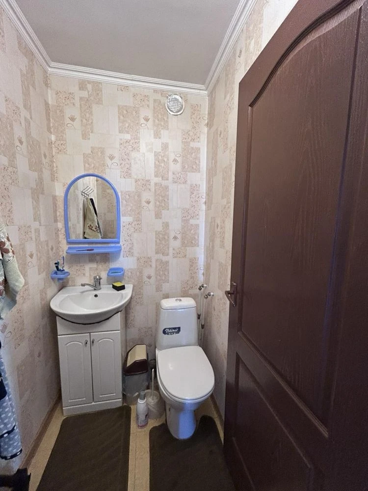 Продаж частини будинку м.Узин.Київська обл