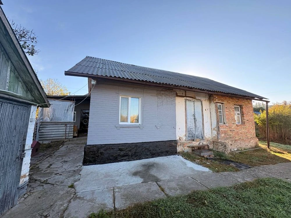 Будинок 100 м² + 20 соток у центрі Ржищева | Газ | Євровікна