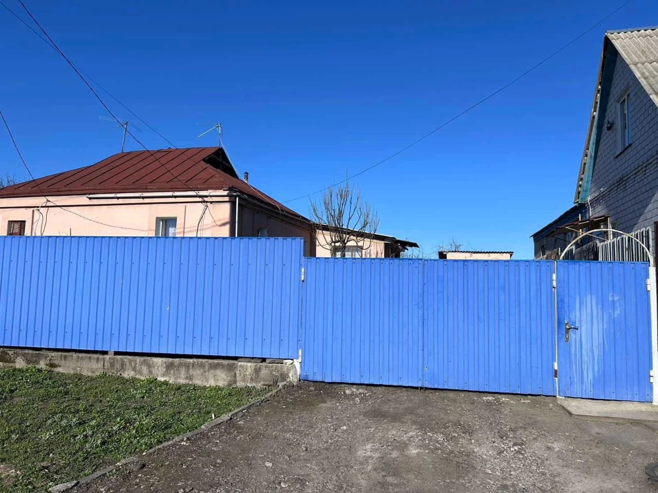 Продаж затишного будинку квартирного типу у м. Узин – заходь